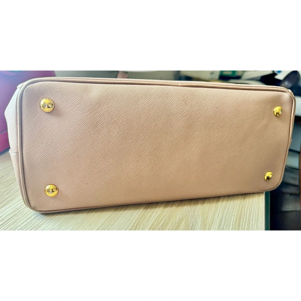 Prada Galleria Saffiano Leather Bag